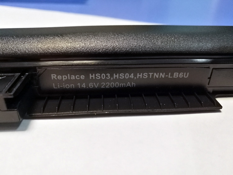  HS04   HP Pavilion 14-AC 14-AF 15-ay 15-AC 14,8 V 2200mAh